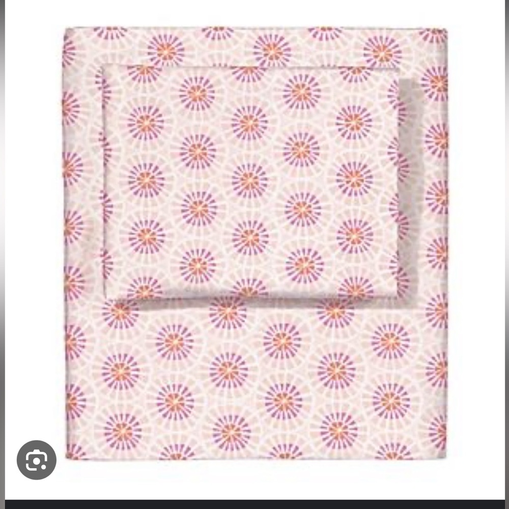 Serena and Lilly Queen Sheets